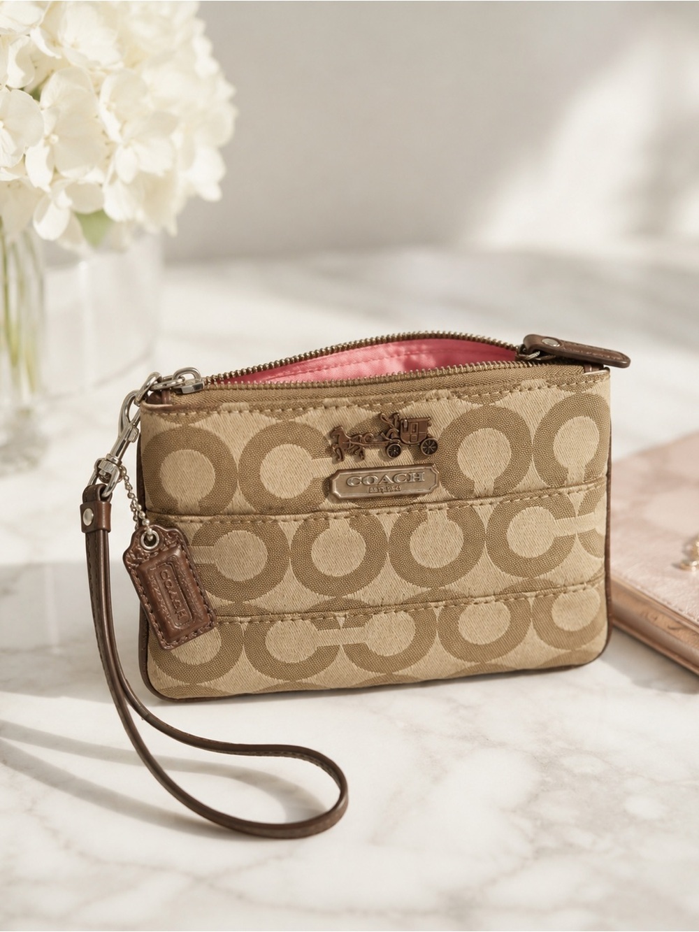 Coach Signature C Jacquard Wristlet | Y2K Vintage Old Money Preppy Designer